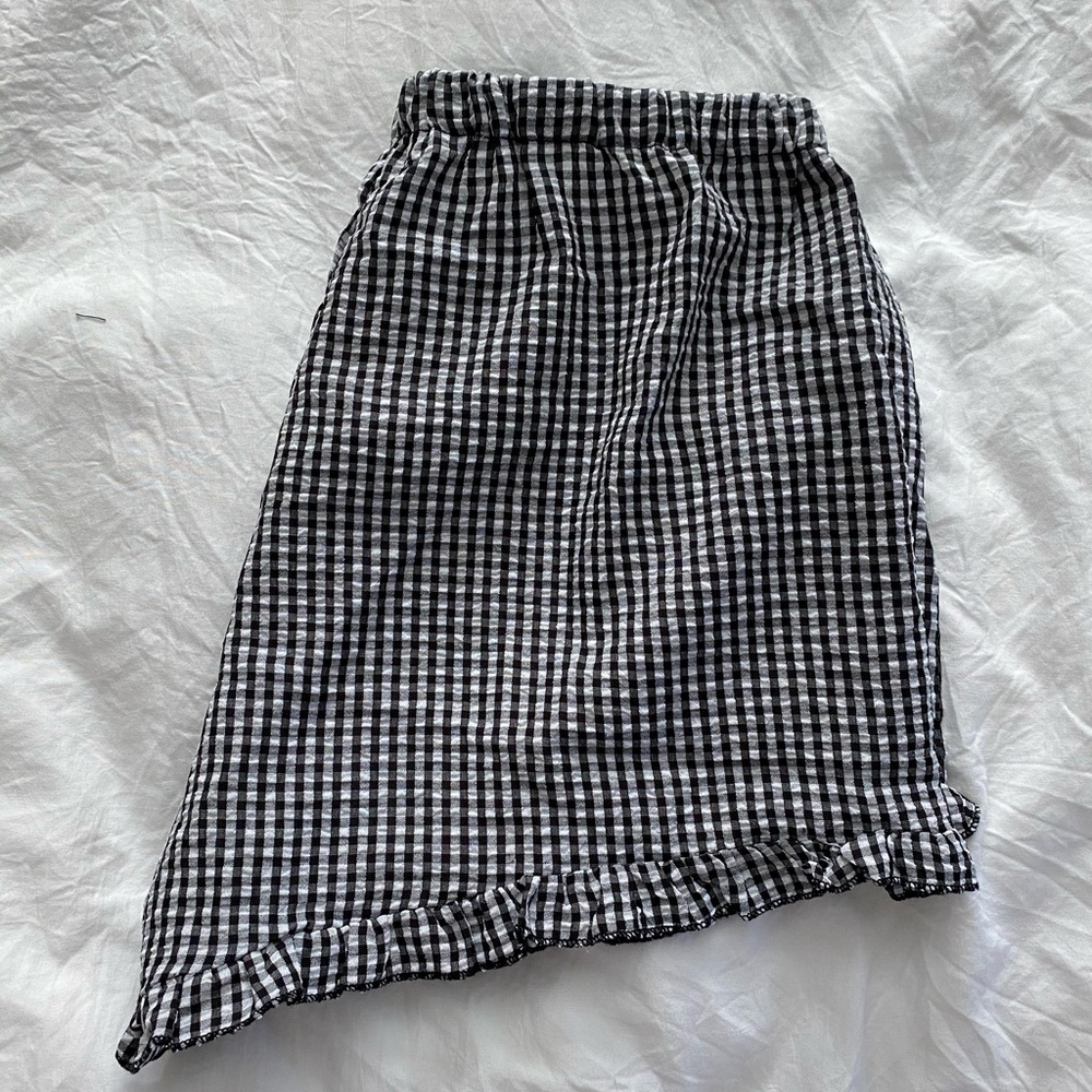 NWOT Gingham high waisted causal shorts!